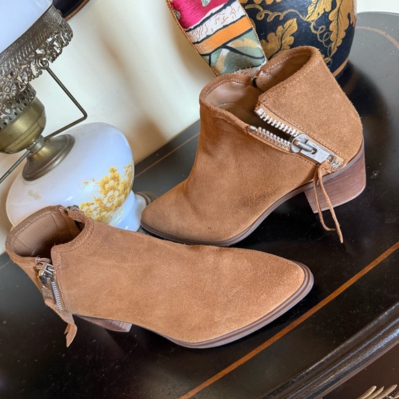 Steve Madden Brown Suede Ankle Booties - Picture 9 of 15